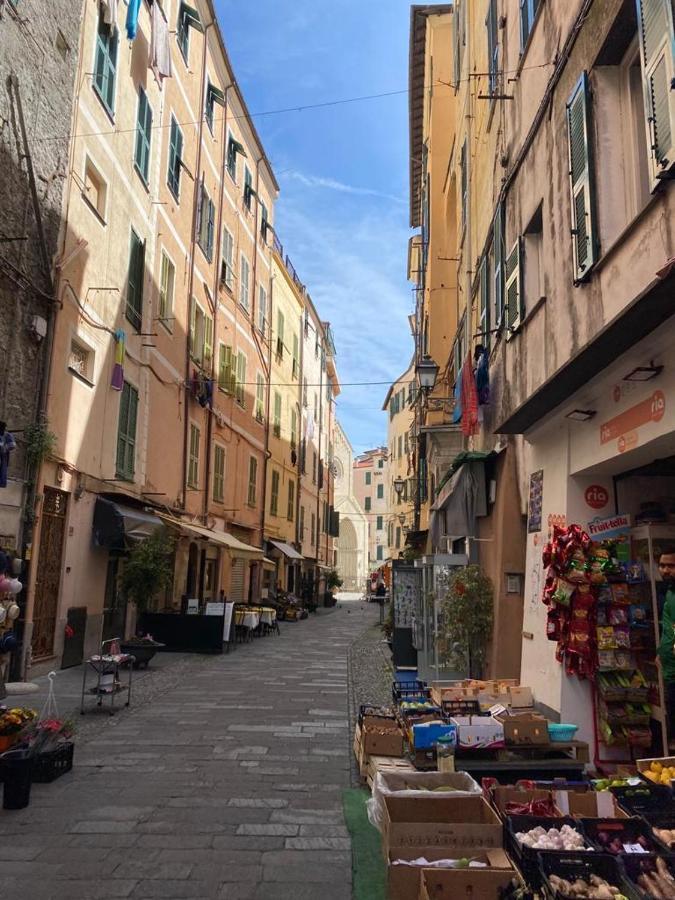 Ferienwohnung Bilocale In Centro Sanremo Exterior foto